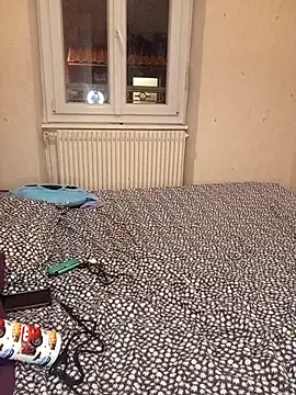 Snapshot of callmelouve chatting on November 3, 2025, 7:50 pm callmelouve online show from November 3, 2025, 7:50 pm