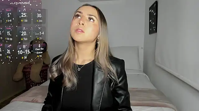 Snapshot of sophi_mooreno chatting on September 21, 2025, 11:21 pm sophi mooreno online show from September 21, 2025, 11:21 pm