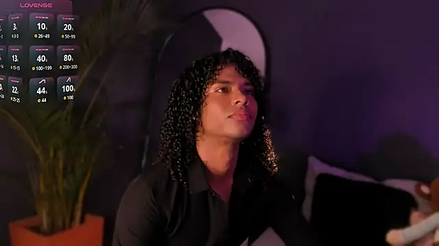 Lucas eevans online show from November 26, 2025, 1:55 pm