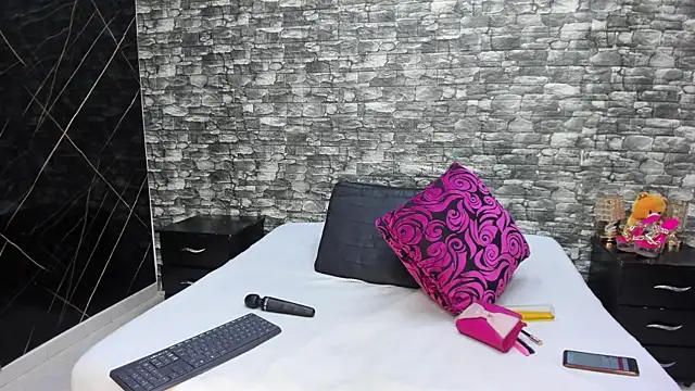 ArianaBlackk online show from March 6, 2025, 12:30 pm