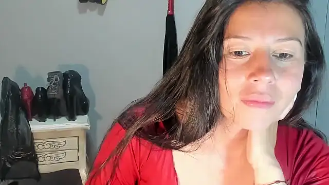 sandyquinnxx online show from February 10, 2026, 4:28 pm