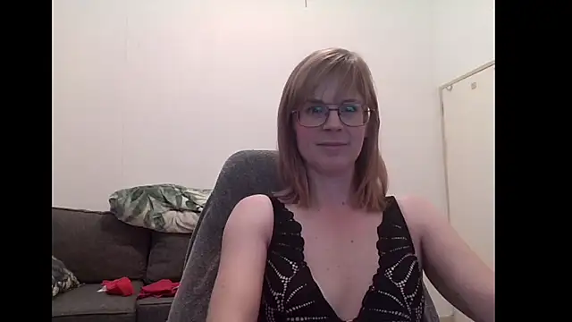 SavannaGirly online show from October 3, 2025, 11:01 am