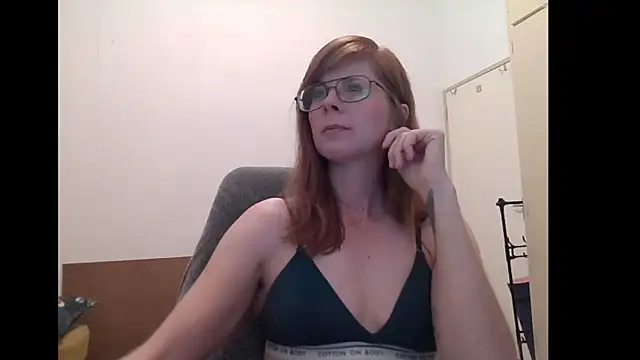 SavannaGirly online show from May 21, 2026, 8:34 am