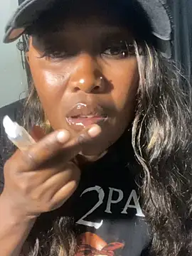 Cardiebae89 online show from March 19, 2026, 1:22 pm