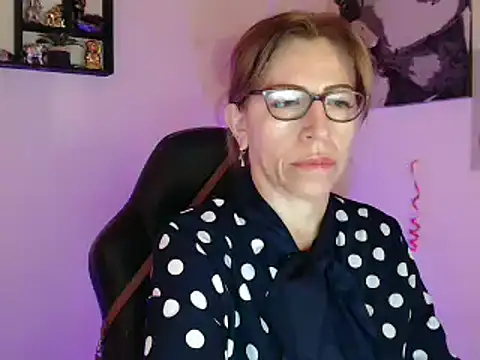 Snapshot of Chayla_Ruiz chatting on February 25, 2025, 1:21 pm Chayla Ruiz online show from February 25, 2025, 1:21 pm