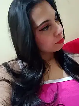 molymeneses online show from September 23, 2025, 5:53 pm