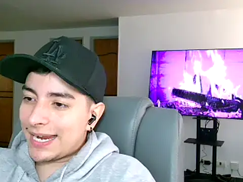 Snapshot of Jhoan_saenz chatting on January 17, 2026, 3:48 pm Jhoan saenz online show from January 17, 2026, 3:48 pm