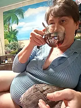 Wendy Kristi online show from April 15, 2026, 5:28 pm