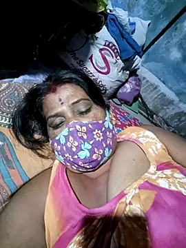 parioo7 online show from March 15, 2025, 5:26 pm