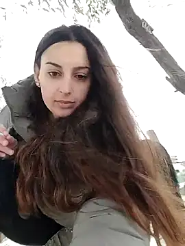 Snapshot of VallerieJones chatting on October 26, 2025, 7:42 am VallerieJones online show from October 26, 2025, 7:42 am