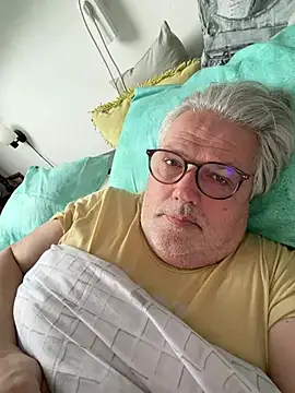 Snapshot of cheapslutfemke chatting on February 20, 2026, 7:54 am cheapslutfemke online show from February 20, 2026, 7:54 am