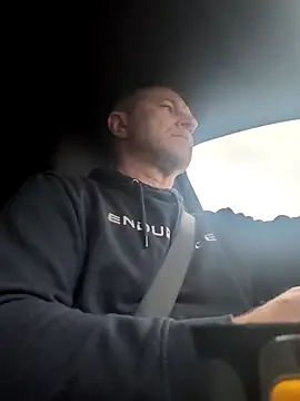 mustang69696 online show from April 13, 2026, 3:05 pm