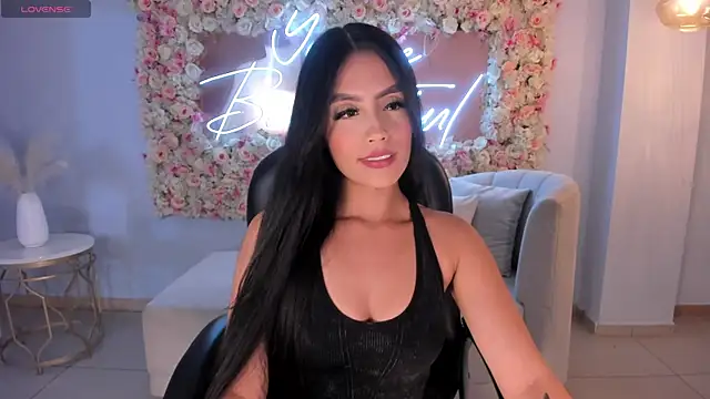 Snapshot of JadeEvansX chatting on February 27, 2025, 5:26 pm JadeEvansX online show from February 27, 2025, 5:26 pm