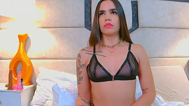 Snapshot of April_Cutee chatting on February 26, 2025, 11:41 pm April Cutee online show from February 26, 2025, 11:41 pm