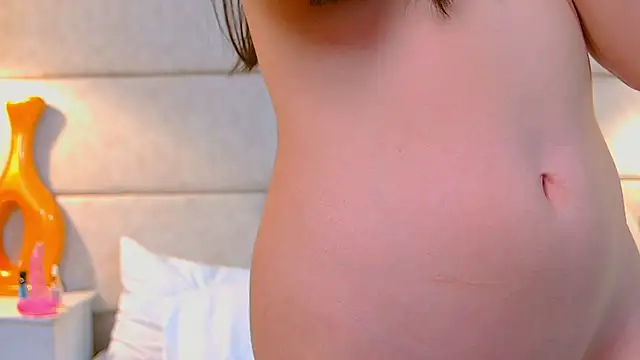 Snapshot of April_Cutee chatting on March 1, 2025, 1:53 am April Cutee online show from March 1, 2025, 1:53 am