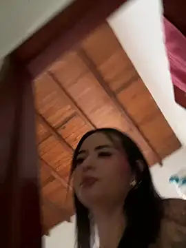 jailyncam  online show from February 27, 2025, 1:07 pm