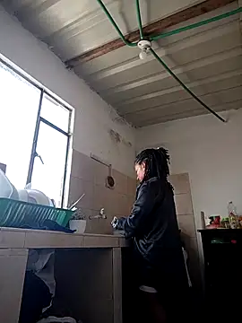 Bigassmommy x online show from September 26, 2025, 4:03 pm