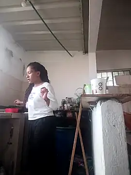 Bigassmommy x online show from February 9, 2026, 8:07 pm