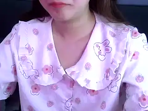 Bee 2k online show from June 4, 2026, 4:17 am