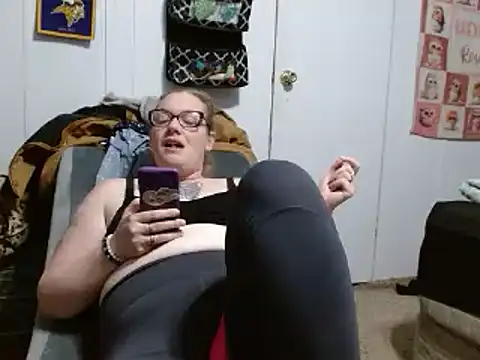 Slutty Owl420 online show from February 18, 2025, 12:05 am