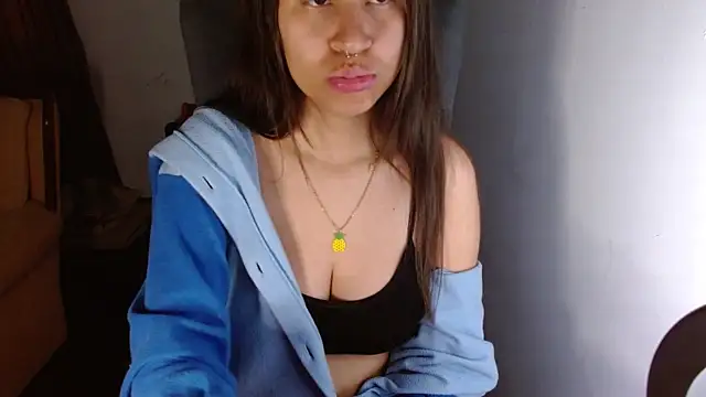 Snapshot of dominica-3 chatting on November 30, 2025, 4:02 am dominica-3 online show from November 30, 2025, 4:02 am