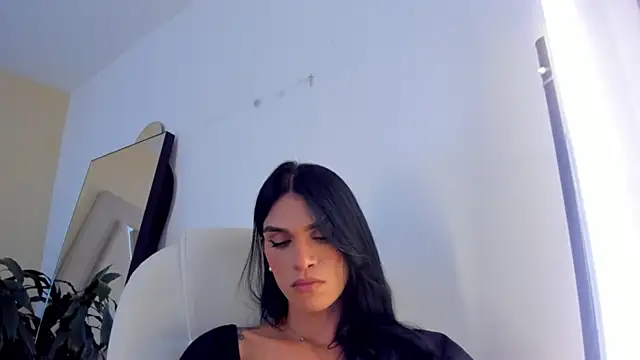malejabenzz online show from February 13, 2025, 11:26 pm