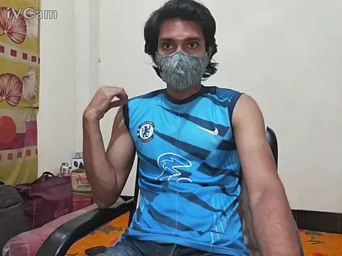 ekzxoss online show from December 17, 2025, 11:43 pm