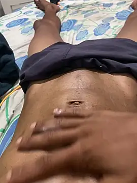 Snapshot of Novinhoroludu chatting on October 27, 2025, 8:43 pm Novinhoroludu online show from October 27, 2025, 8:43 pm