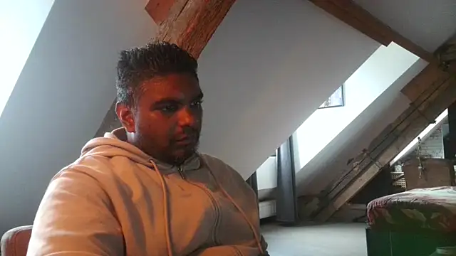 Snapshot of Bandusrilankasexymen chatting on October 7, 2025, 12:06 pm Bandusrilankasexymen online show from October 7, 2025, 12:06 pm