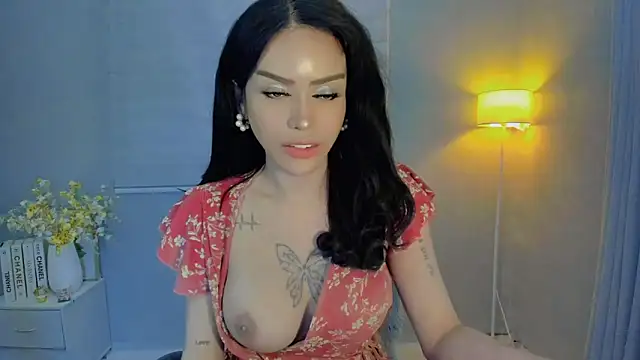 Snapshot of Patricia_fox chatting on October 15, 2025, 4:26 pm Patricia fox online show from October 15, 2025, 4:26 pm