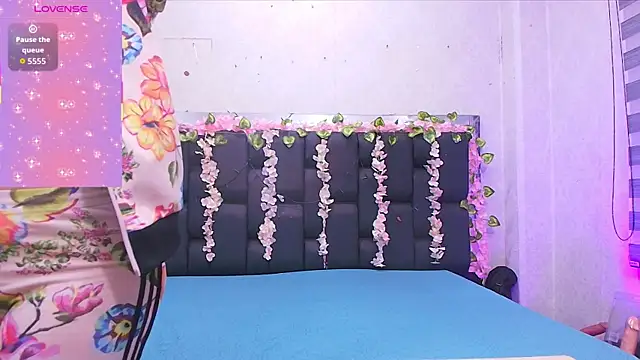 Snapshot of _carolina_fox chatting on October 10, 2025, 3:07 am  carolina fox online show from October 10, 2025, 3:07 am