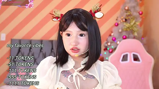 Pinkie Princes online show from December 9, 2024, 10:20 pm