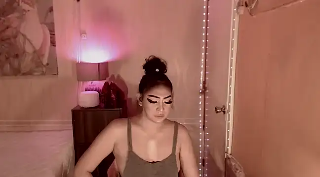 Biancafoxie online show from February 1, 2025, 5:18 am