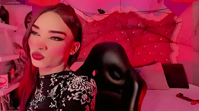 Snapshot of LeyXandrabraz chatting on October 24, 2025, 8:08 pm LeyXandrabraz online show from October 24, 2025, 8:08 pm