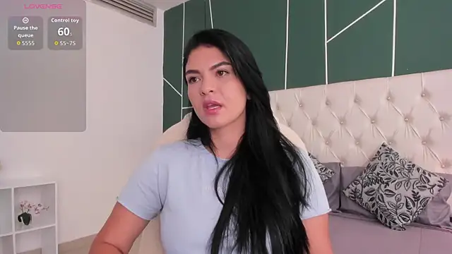 Veronicalanx1 online show from November 25, 2025, 12:38 pm