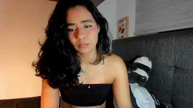 valeryvegas 2 online show from November 24, 2025, 3:06 am