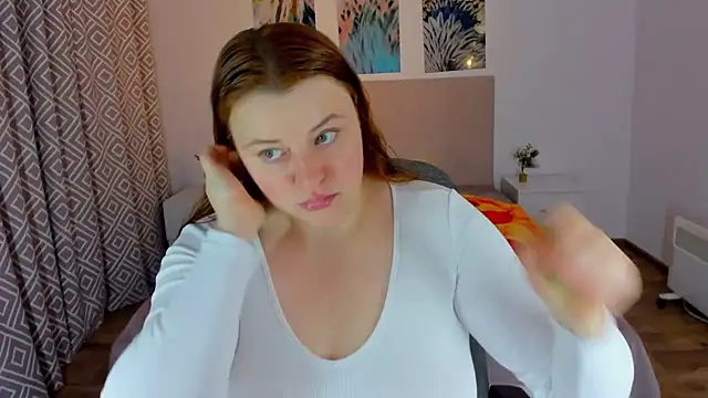 PolinaSalvatore online show from January 9, 2025, 8:24 am