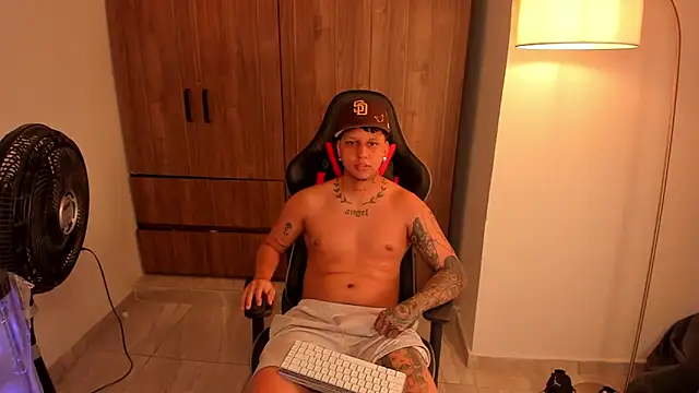 Jake simons online show from March 3, 2026, 9:38 am