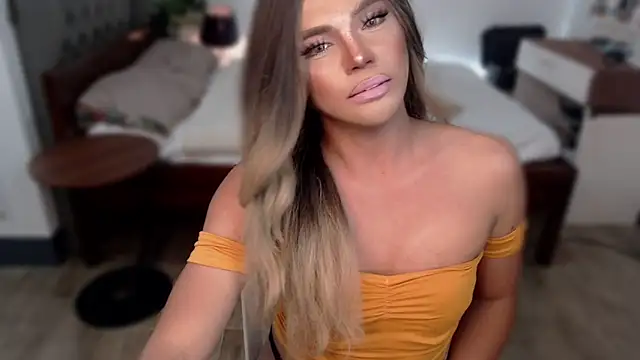 liaa lurrecams online show from April 23, 2026, 1:02 pm