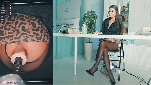 Snapshot of art_porno chatting on October 22, 2025, 1:38 am art porno online show from October 22, 2025, 1:38 am