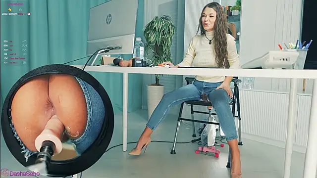 Snapshot of art_porno chatting on October 28, 2025, 12:33 am art porno online show from October 28, 2025, 12:33 am