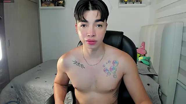 santy7v7 online show from November 19, 2025, 1:00 pm