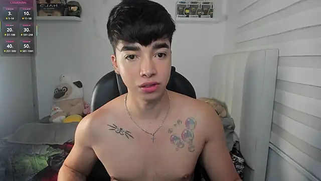 santy7v7 online show from March 4, 2026, 1:30 pm