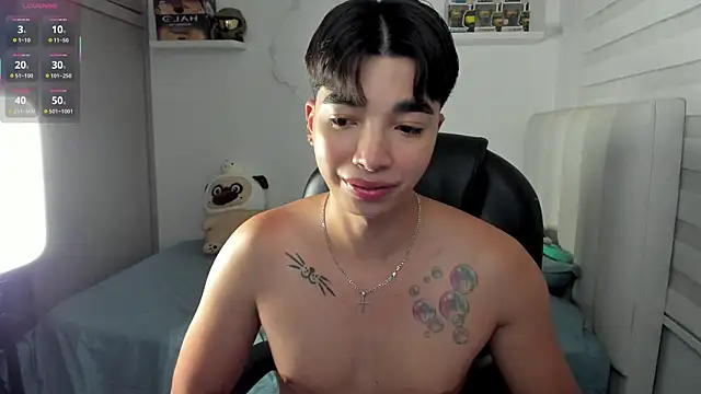 Snapshot of santy7v7 chatting on January 17, 2026, 2:09 pm santy7v7 online show from January 17, 2026, 2:09 pm