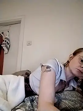 Snapshot of jannis1992 chatting on October 1, 2025, 5:12 am jannis1992 online show from October 1, 2025, 5:12 am