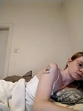 Snapshot of jannis1992 chatting on October 8, 2025, 5:09 am jannis1992 online show from October 8, 2025, 5:09 am