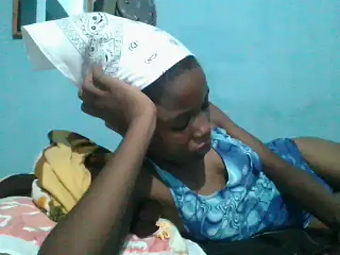 sweetchic  online show from March 18, 2025, 1:46 am