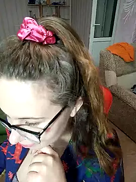 Snapshot of DienkaGreen chatting on January 12, 2025, 11:07 am DienkaGreen online show from January 12, 2025, 11:07 am