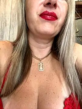 Kittenforyou online show from September 17, 2025, 8:27 am