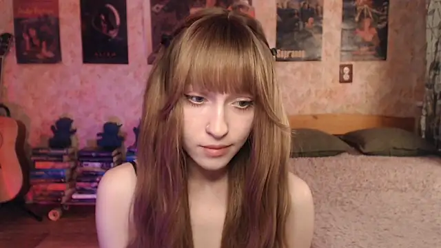 Friendly Ellie online show from May 2, 2026, 12:27 am